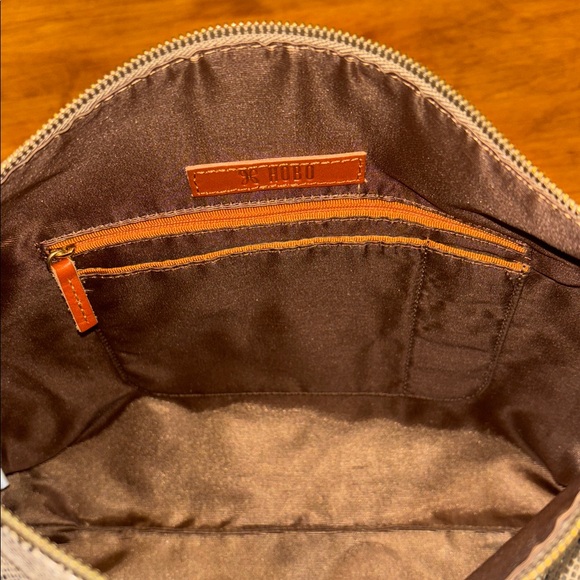 HOBO Leather Snakeskin Embossed Crossbody Gold Hardware EUC Bohemian Gorgeous 🖤 - Picture 14 of 17